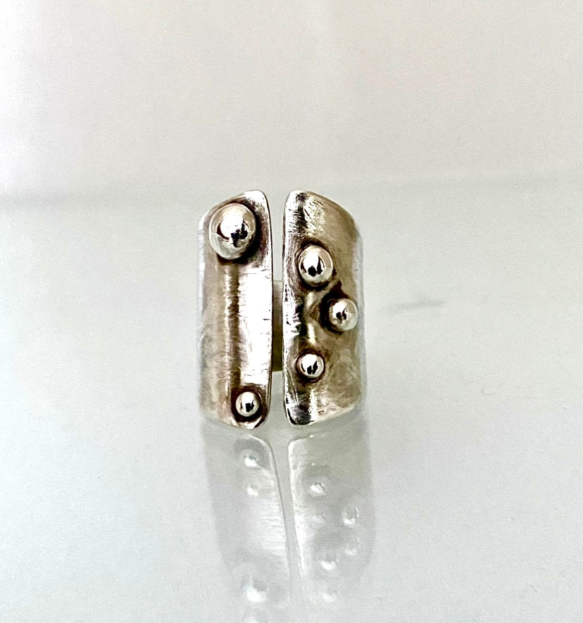 Echos di Firenze – Sculptural Sterling Silver Ring  (Adjustable Size)